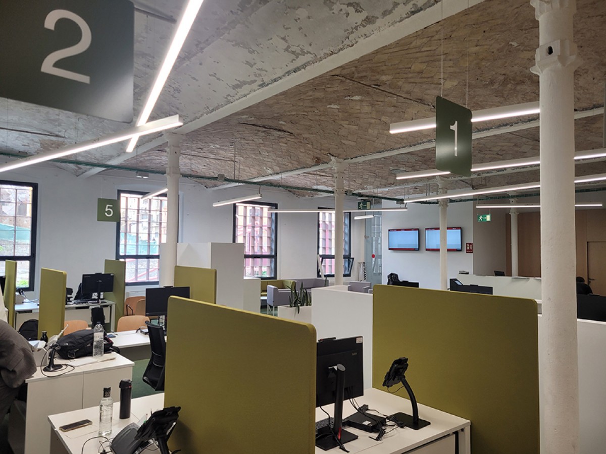 Manresa estrena Oficina d'Atenció Ciutadana, situada a la plaça del Salt número 2